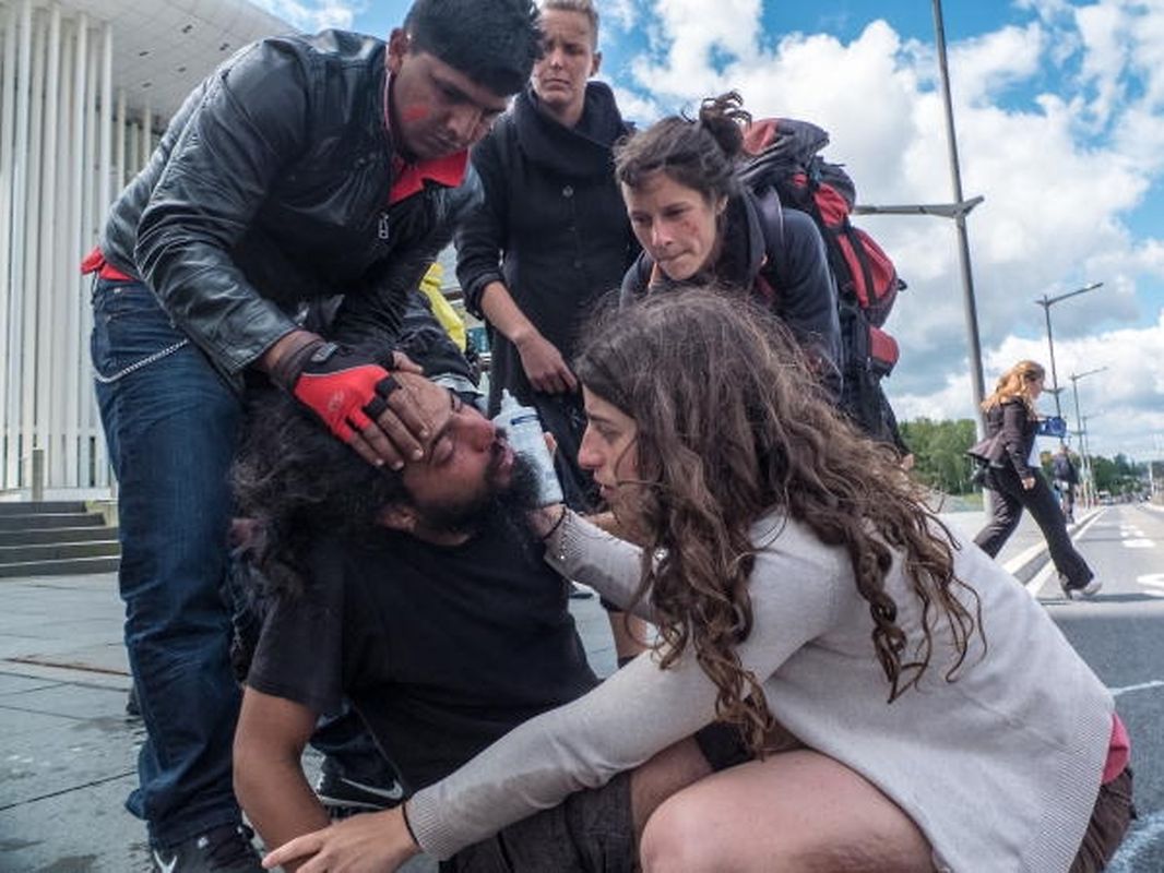 Bei den Krawallen vor dem Konferenzzentrum in Kirchberg waren mehrere Demonstranten und Polizisten verletzt worden.