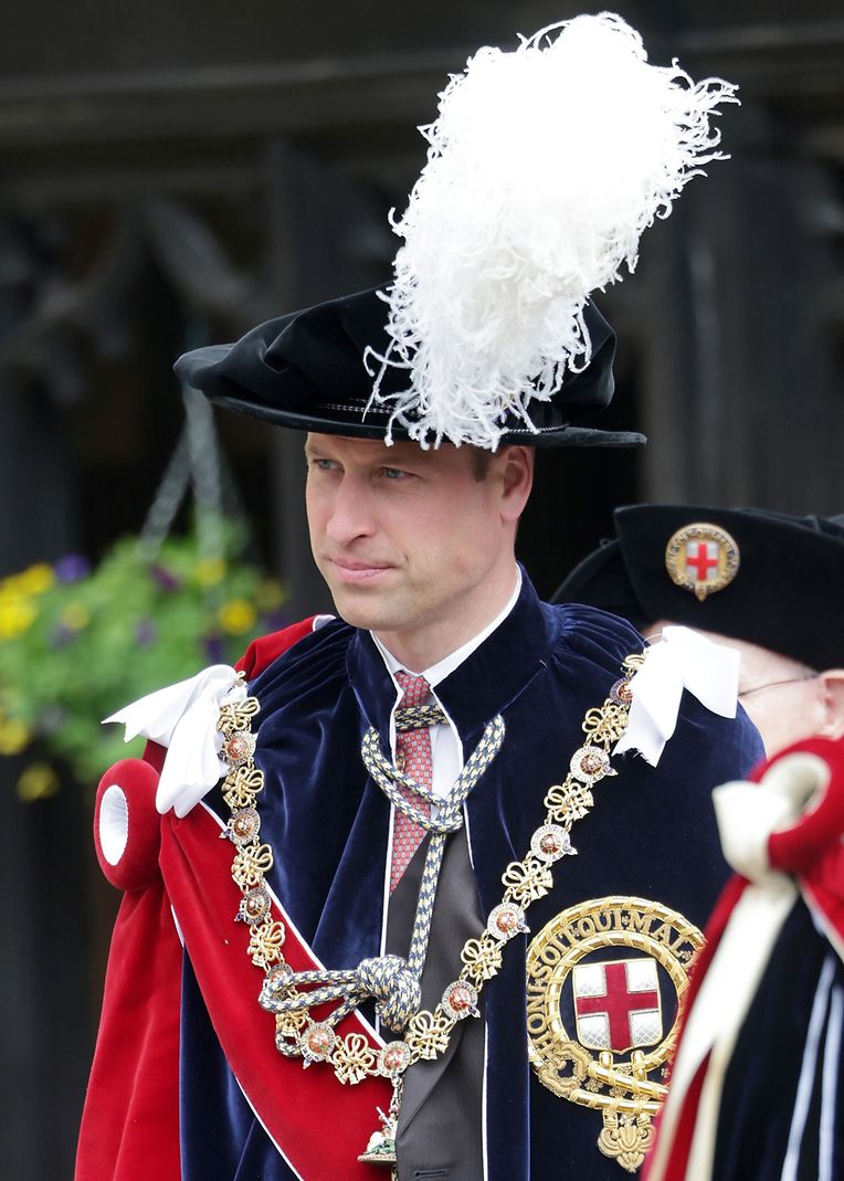 Juni 2022: Prinz William nimmt an der jährlichen Verleihung des Hosenbandordens in der St. George's Chapel auf Schloss Windsor teil.
