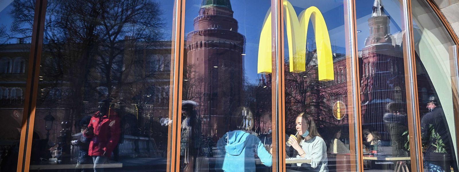 A McDonald's já tinha anunciado o encerramento das suas lojas na Rússia no início de março.