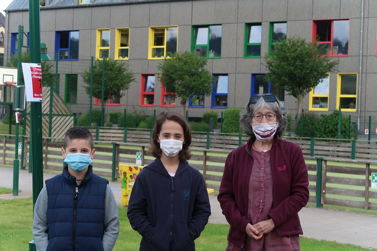 Nach zweieinhalb Monaten kehrten rund 100 Schulkinder in Feulen wieder zurück in ihren Klassensaal.