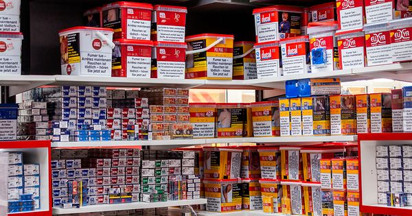 84-Jähriger exportiert 40 Tonnen Tabak illegal aus Luxemburg - Vimarsana News
