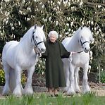 Rainha de Inglaterra completa 96 anos