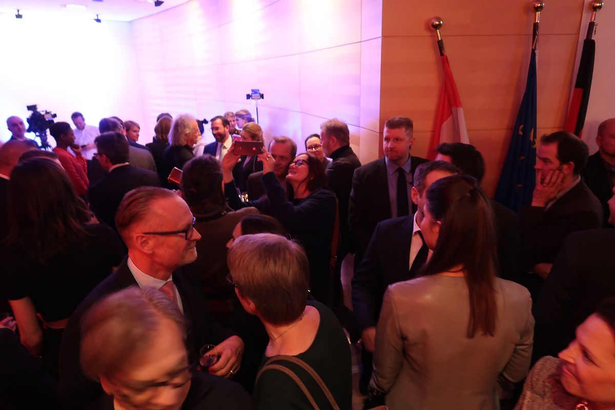 Übervoll: Im dichten Gedränge war kaum ein Durchkommen