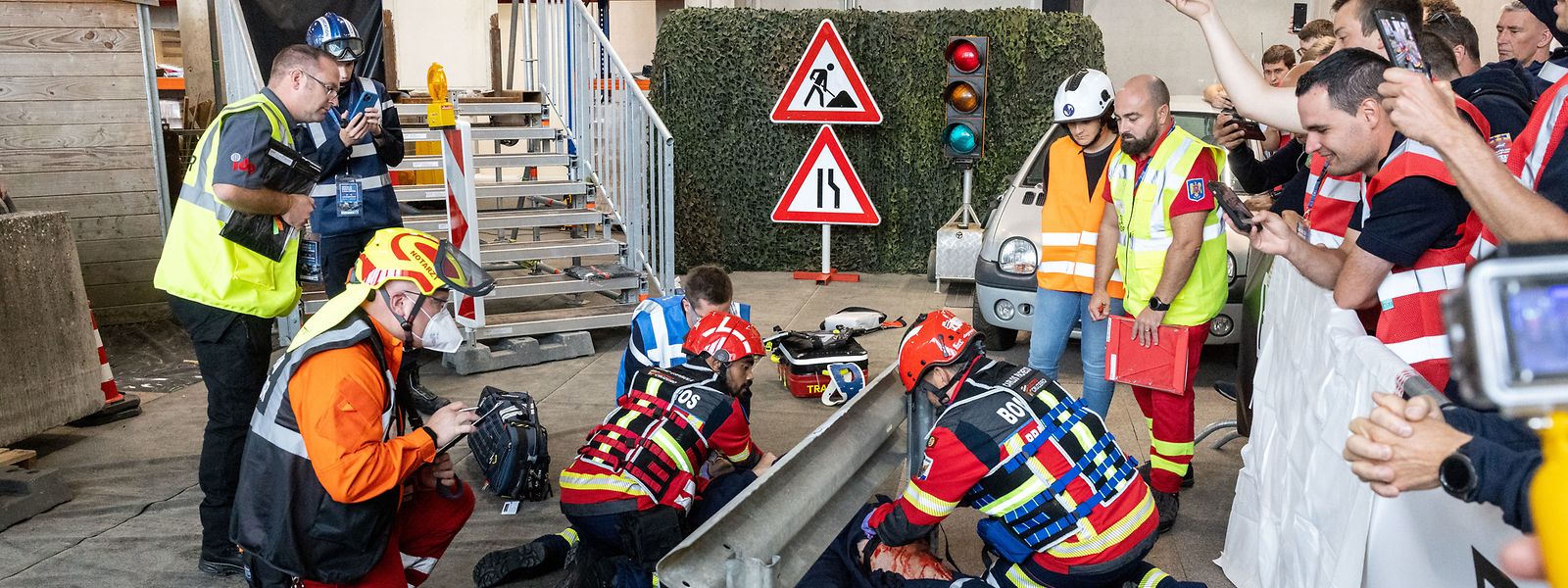 Les équipes de pompiers du monde entier concourent dans deux catégories lors de ce World Rescue Challenge: le secours routier et, ici, le secours à personne.