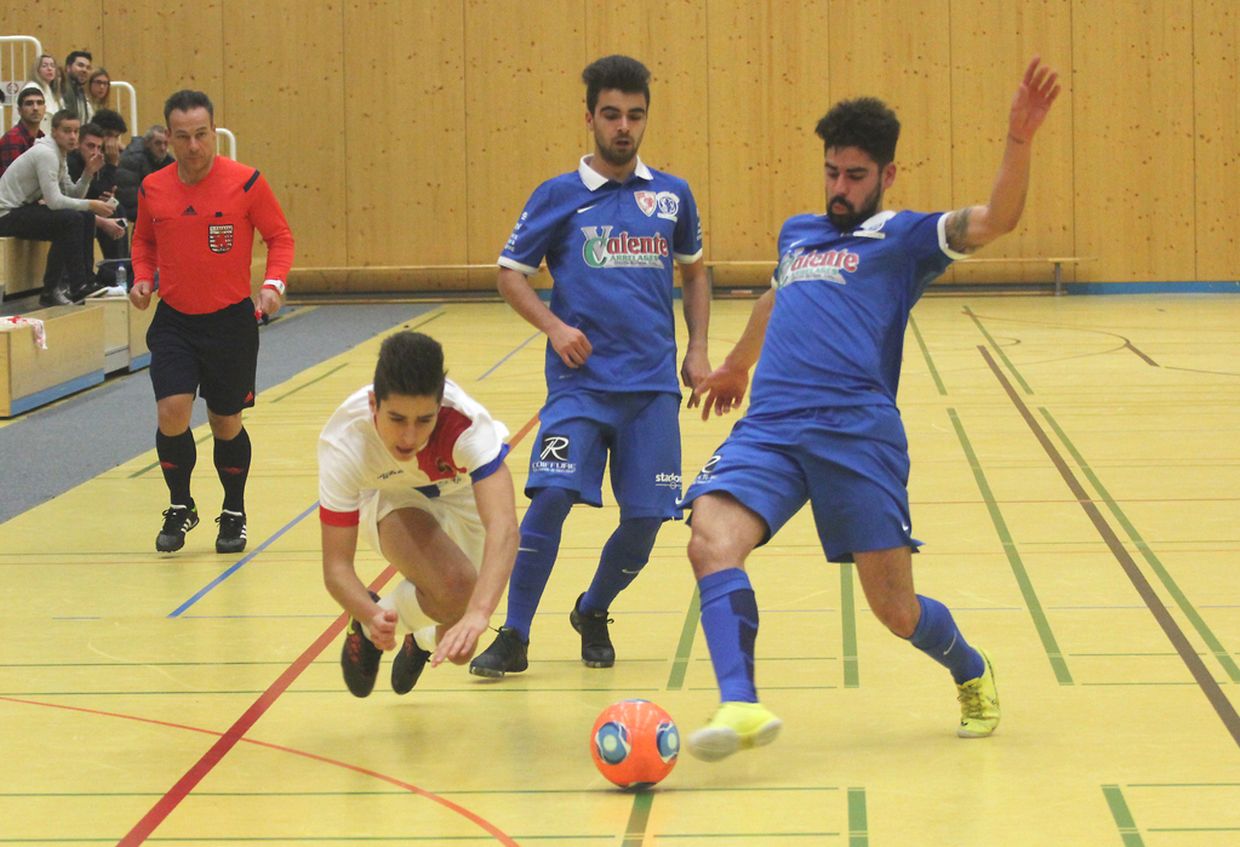 Superioridade do Bettembourg (azul)