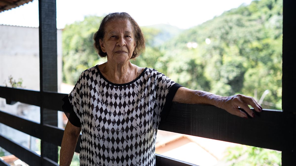 Neli Cekiera, 95 anos, na sua casa em Monlevade.