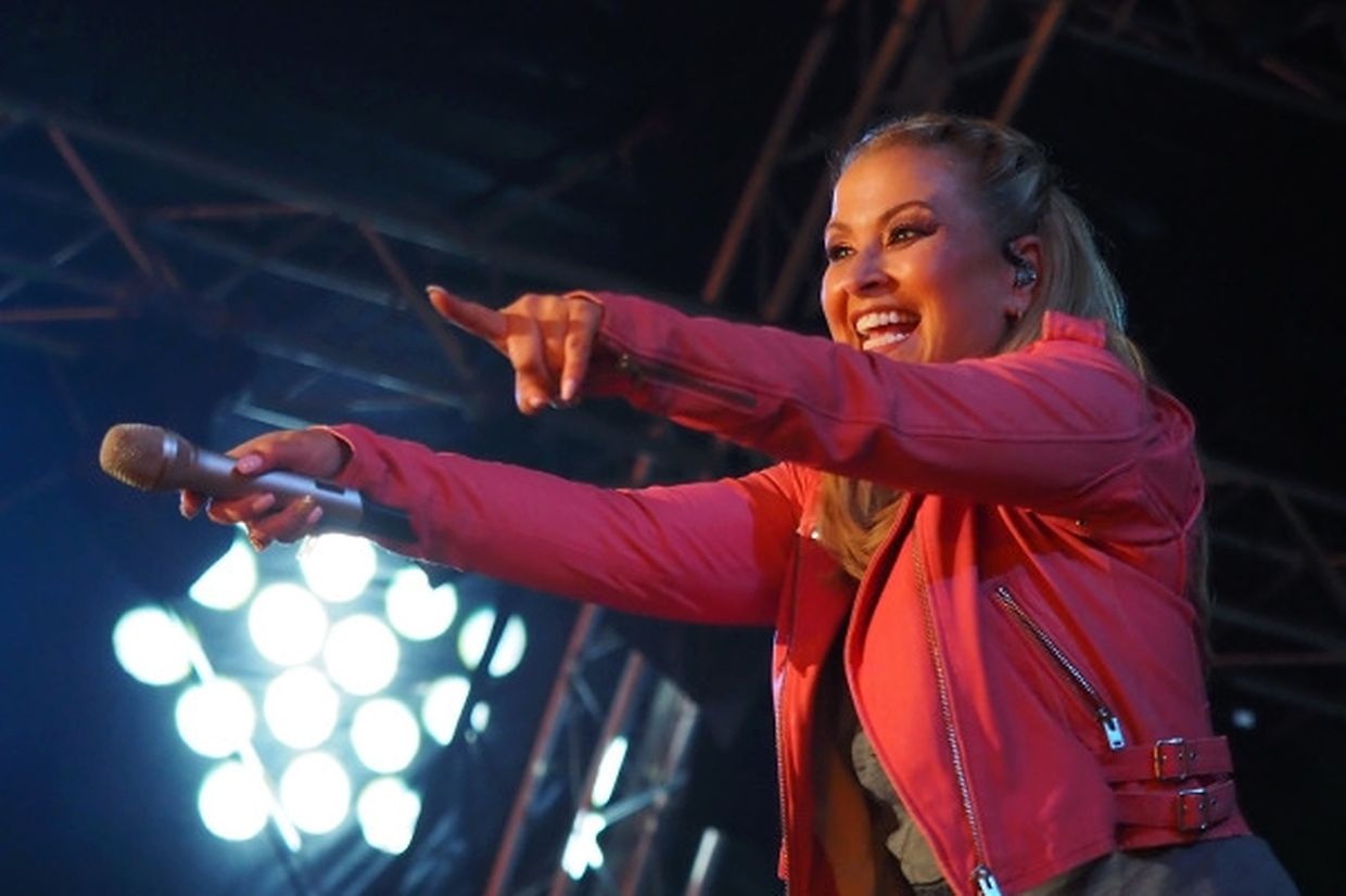 Anastacia kam als Hauptact zum "Rock um Knuedler".