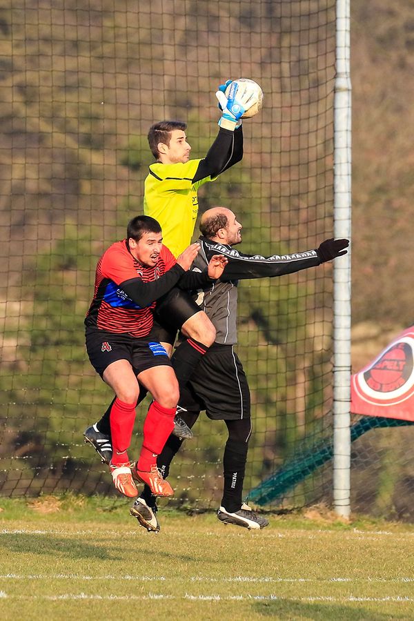 Sam Meyer, le dernier rempart d'Aspelt, fait la loi dans le trafic aérien