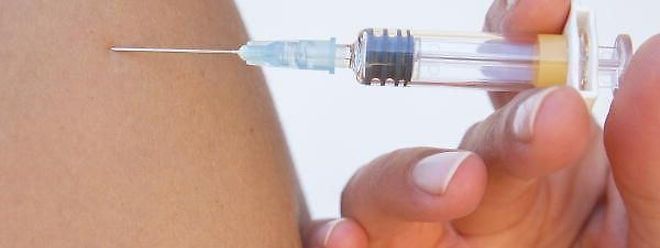 Das Gesundheitsministerium rät zur Schutzimpfung gegen die Grippe.