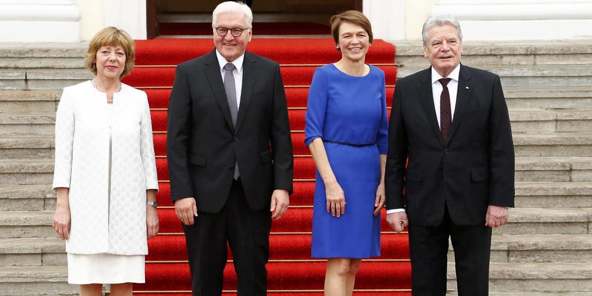 Amtsubergabe Im Schloss Bellevue Gauck Trifft Steinmeier