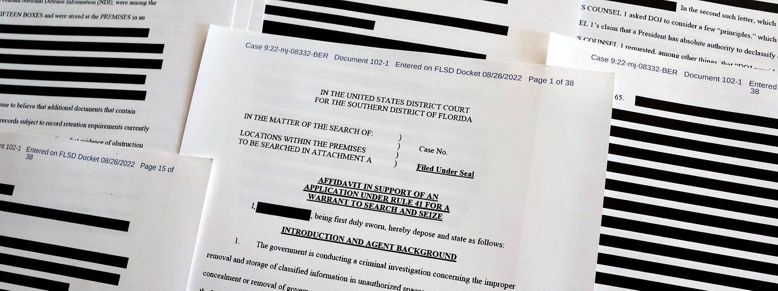 Le document Affidavit, en partie expurgé, révèle de nouveaux détails sur la descente de police dans le club privé de Donald Trump à Mar-a-Lago en Floride.