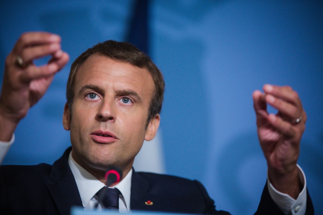 Emmanuel Macron, Xavier Bettel et Charles Michel, au château de Senningen pour une entretien trilatéral