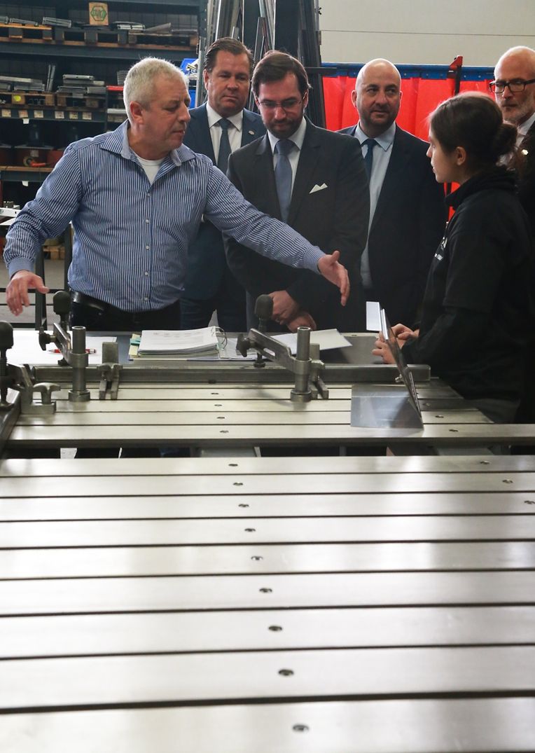 Ein besonderes Anliegen der Geschäftsleitung ist die Ausbildung junger Menschen. Dafür arbeitet das Unternehmen verstärkt mit Schulen zusammen und bildet aktuell drei Lehrlinge aus.