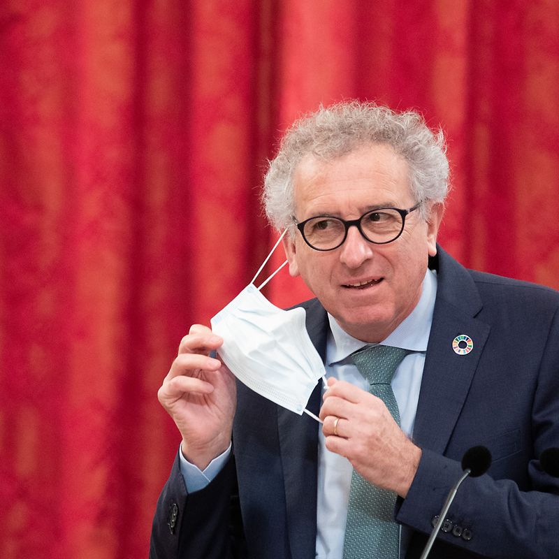 Appartement Meuble Paris Paris Full Furnished Apartment Rue Dauphine 75006 Furnished Apartment Furnished Apartments For Rent Corporate Housing