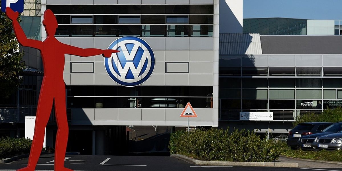 Laut Plan sollen im Januar 2016 die ersten Autos in die Werkstätten. 