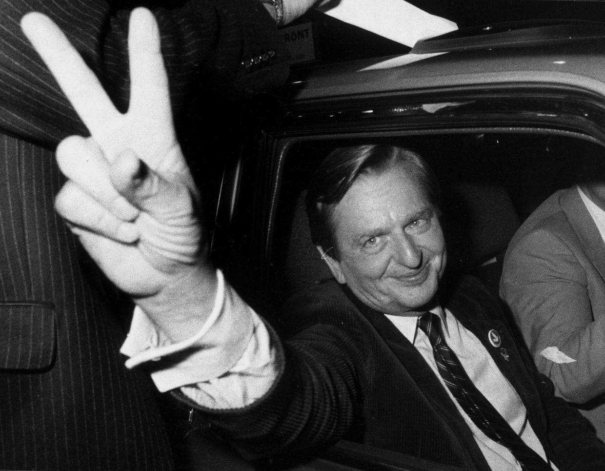 Olof Palme nach dem Wahlsieg der Sozialdemokraten im Jahr 1982.