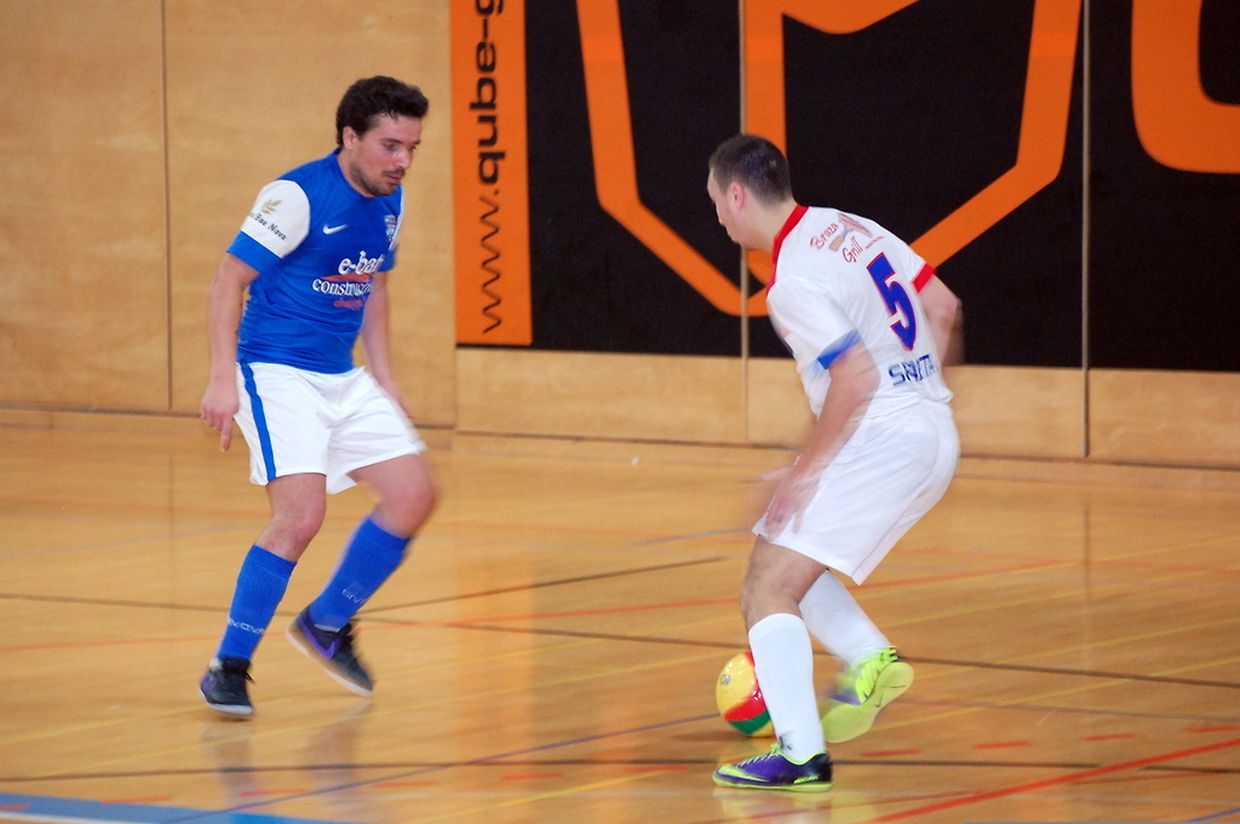Bruno Alexandre Pereira Timoteo (US Esch-sur-Alzette) et Christian Roccia (AS Sparta Dudelange)