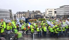 Yellow Vest (Gilets jaunes) protesters take part in an anti-government demonstration called by the Yellow Vest movement in Saint-Brieuc, western France, on January 12, 2019. - France braced for a fresh round of "yellow vest" protests on January 12, 2019 across the country with the authorities vowing zero tolerance for violence after weekly scenes of rioting and vandalism in Paris and other cities over the past two months. (Photo by Damien MEYER / AFP)