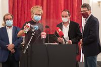 Die Oppositionsvertreter fordern Informationen, Klarheit und Transparenz von der Regierung, was den enormen Anstieg der Neuinfektionen betrifft. 