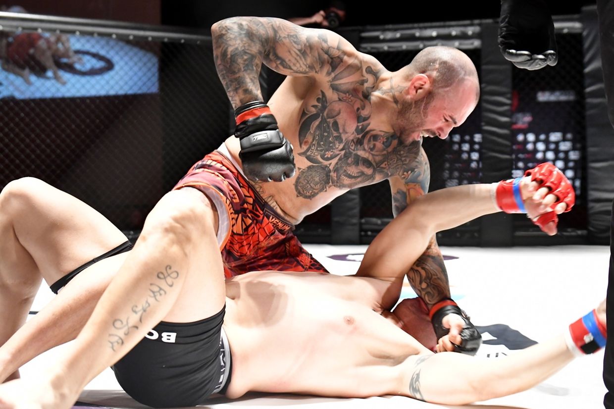 Esteban Mendoza contre Cédric Sévérac.