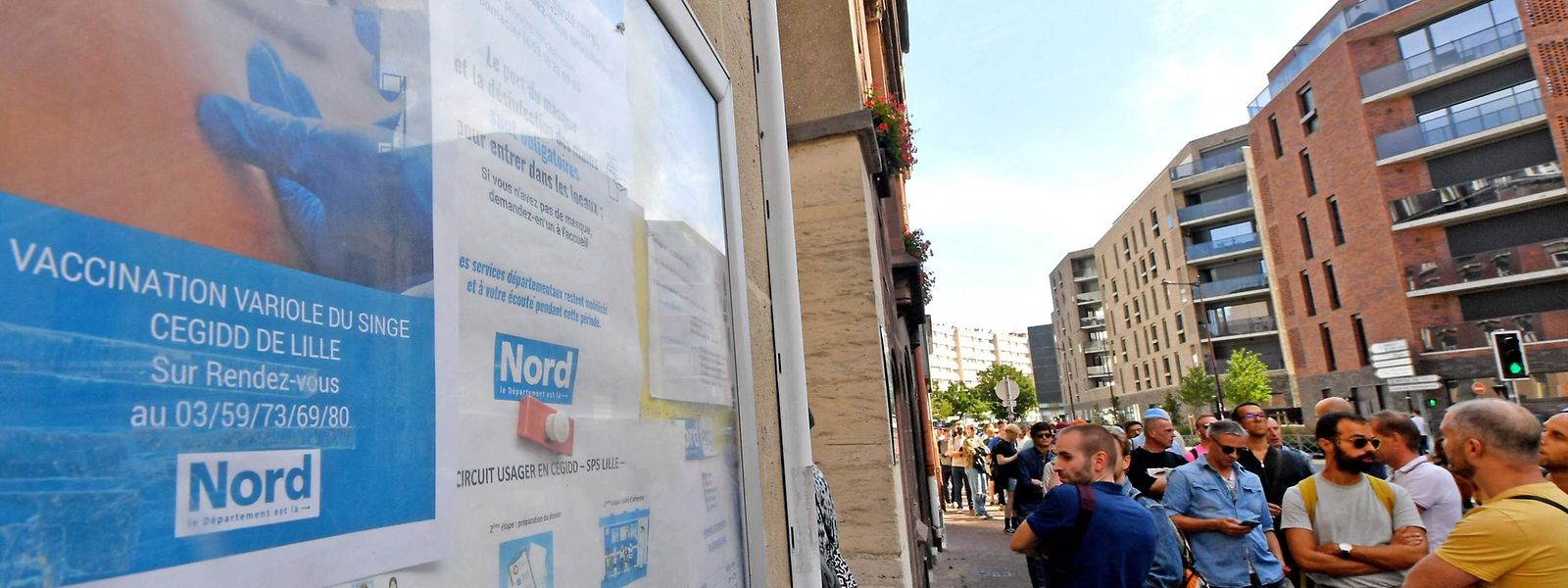 Nombreux sont aujourd'hui les Belges qui traversent la frontière pour aller se faire vacciner en France, notamment à Lille.
