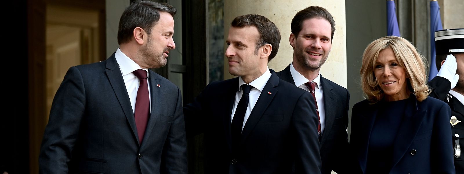 Xavier Bettel Im Elysee Palast Empfangen