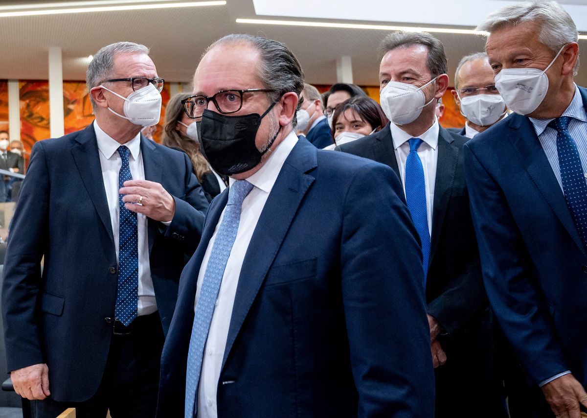 Alexander Schallenberg bei seiner Ankunft im Nationalrat.