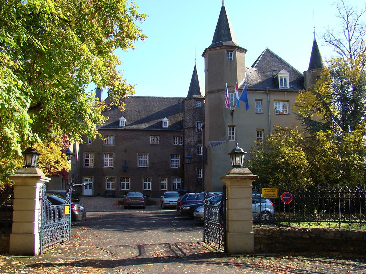 Chateau de Differdange, home to the Miami University (Ohio) for 25 years, was also used as a hotel