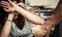 „Das Risiko, dass die physische und psychologische Gewalt sich erhöht, ist gegeben“, sagt eine Psychologin.