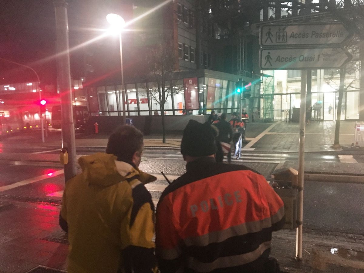 Die Verkehrspolizei aus Esch/Alzette und Capellen führte am Mittwochmorgen im Boulevard Kennedy in Esch/Alzette eine Fahrzeug- und Fußgängerkontrolle durch.