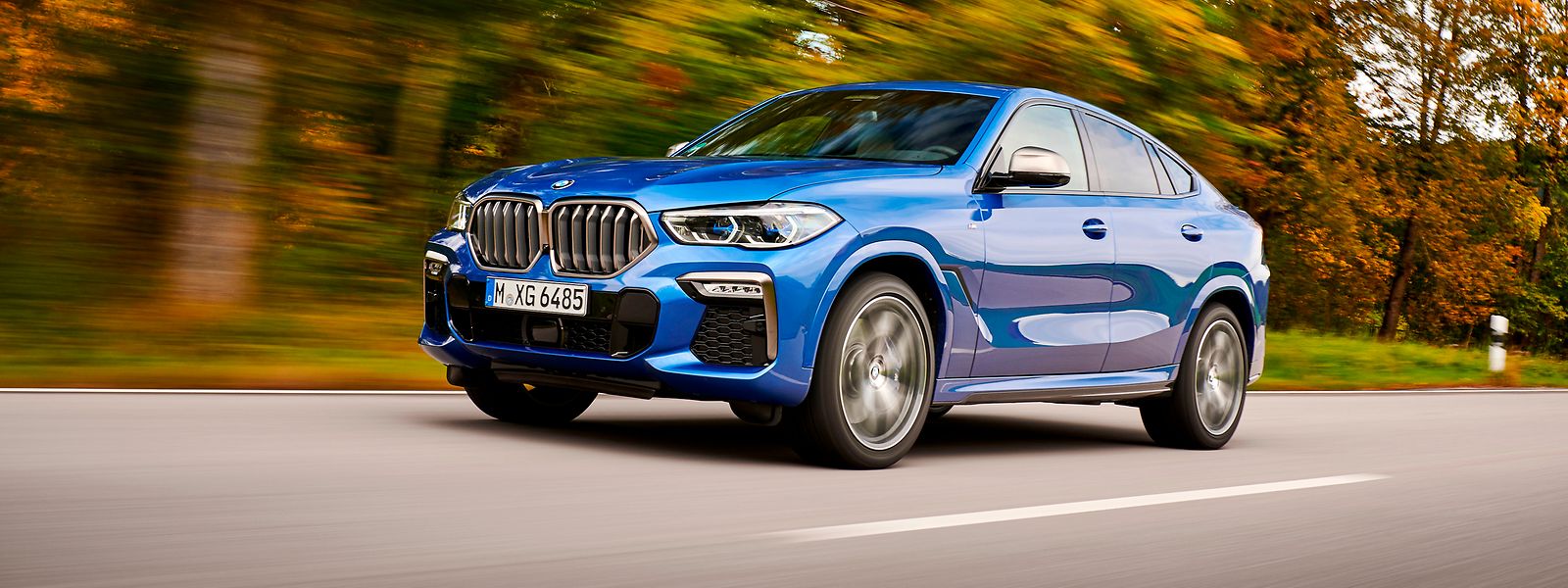 Bulliger Auftritt: Der neue BMW X6 streckt sich auf knapp fünf Meter Länge und ist über zwei Meter breit.