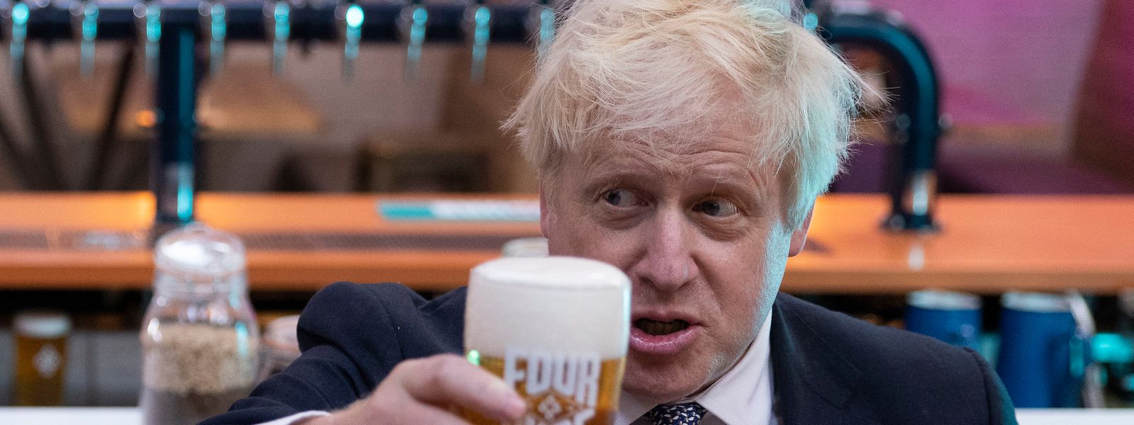 A popularidade do primeiro-ministro britânico Boris Johnson está em queda.
