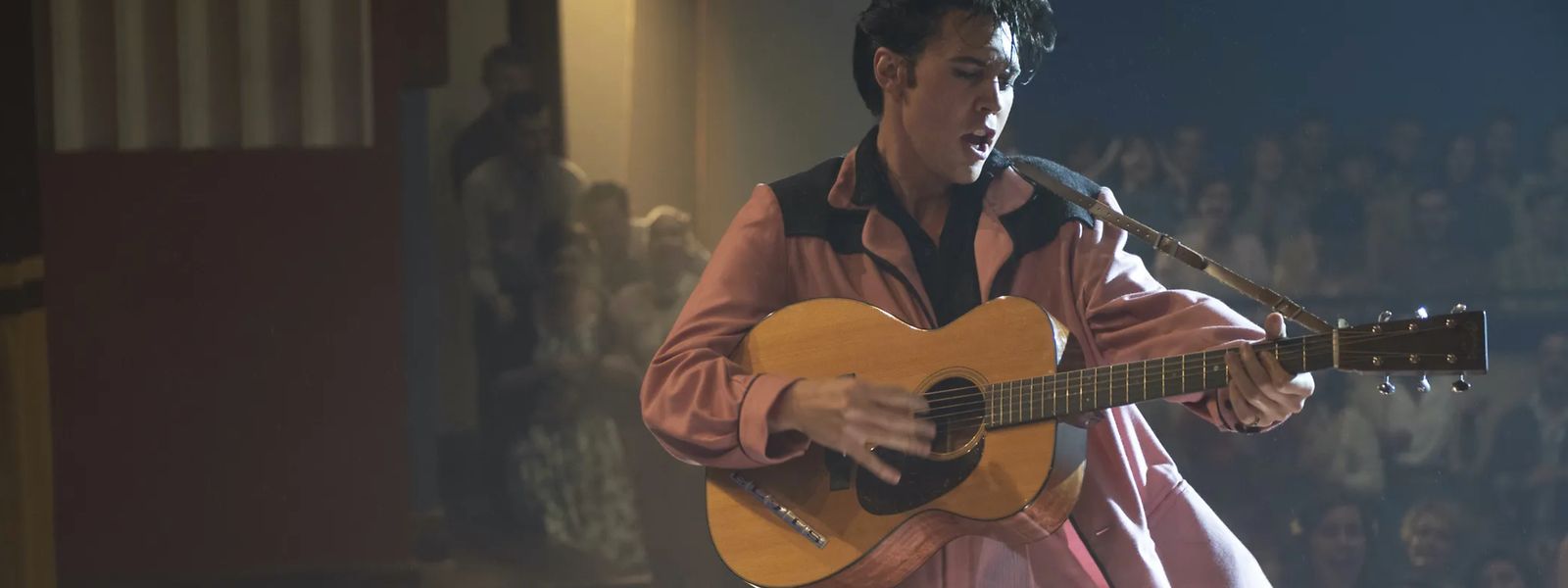 Baz Luhrmanns musikalische Biografie über das Leben und die Karriere des Rock'n'Roll-Königs Elvis Presley feierte bei den Filmfestspielen von Cannes seine Weltpremiere.