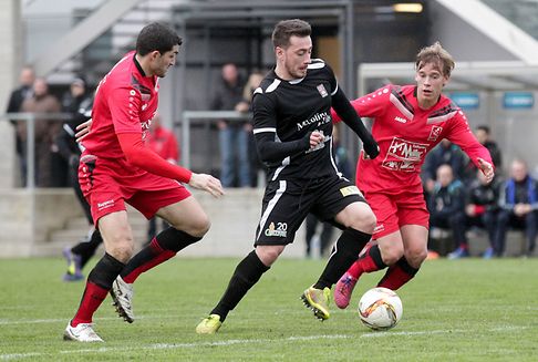 Pokal-Achtelfinale im Fußball: Titelverteidiger scheitert an Käerjéng