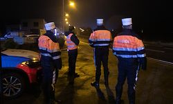 Lokales,Couvre-Feu-Kontrolle der Polizei,Ausgangssperre wegen Corona,Covid,Polizeokontrolle in Lintgen. Foto: Gerry Huberty/Luxemburger Wort