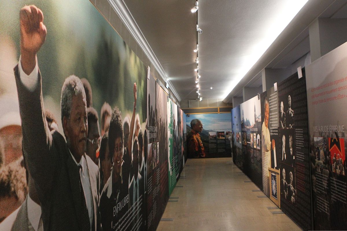 Großherzog Henri besucht Nelson-Mandela-Ausstellung