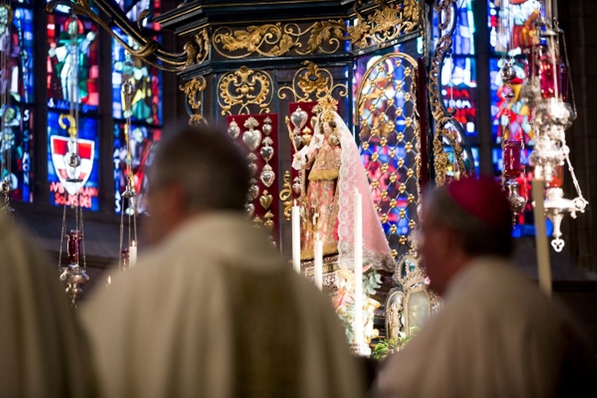 Das Pontifikalamt der Muttergottesoktave.