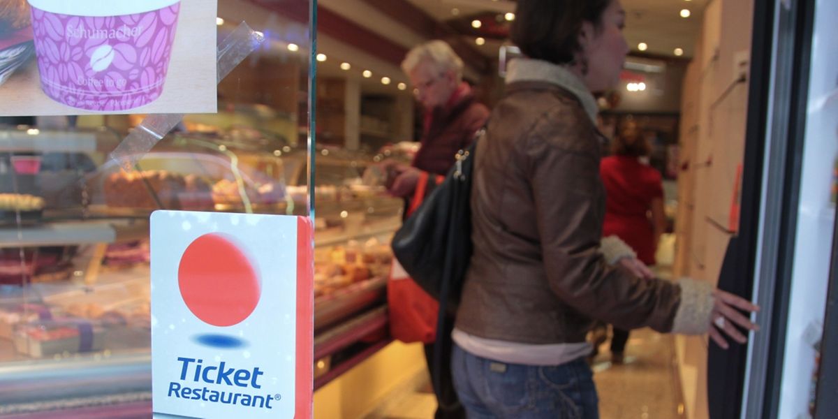 In Bäckereien und anderswo könnten die Essensgutscheine auf Papier bald durch digitale Lösungen ersetzt werden.