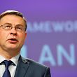 EU Trade Commissioner Valdis Dombrovskis has said a deal will need to be reached by the beginning of November if new tariffs are to be avoided