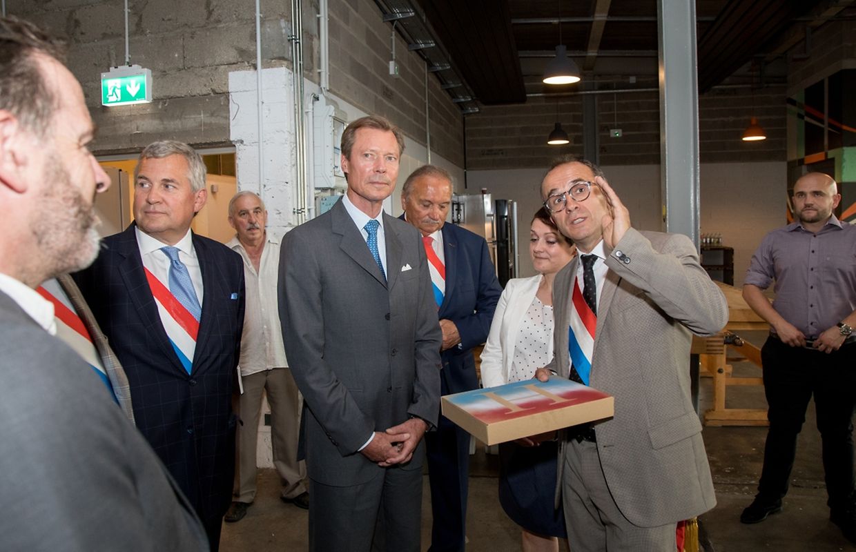 Großherzog Henri zu Gast im Creative Hub 1535° in Differdingen.