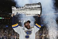 BOSTON, MASSACHUSETTS - JUNE 12: Alex Pietrangelo #27 of the St. Louis Blues celebrates with the Stanley Cup after defeating the Boston Bruins in Game Seven to win the 2019 NHL Stanley Cup Final at TD Garden on June 12, 2019 in Boston, Massachusetts.   Bruce Bennett/Getty Images/AFP
== FOR NEWSPAPERS, INTERNET, TELCOS & TELEVISION USE ONLY ==