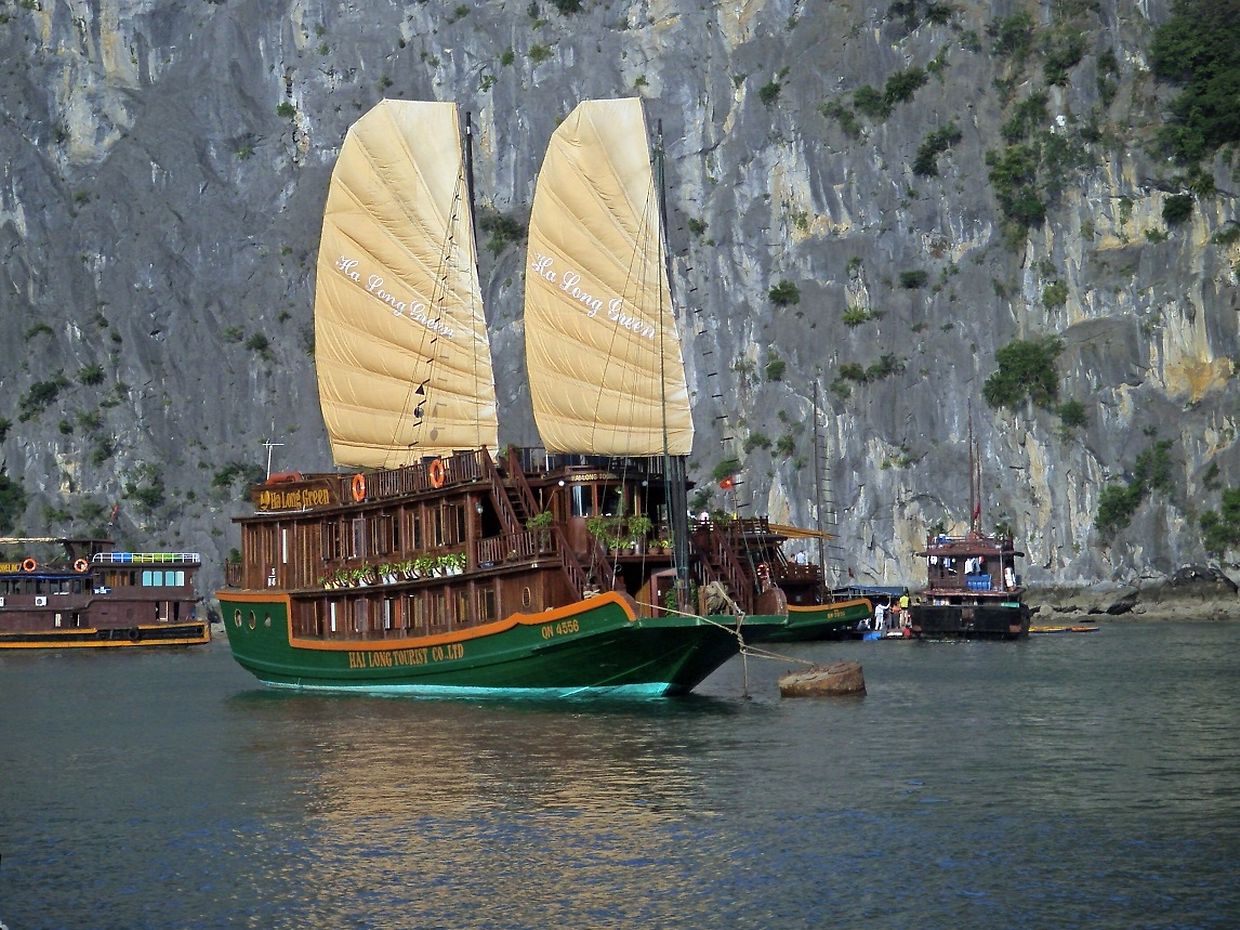 SAMSUNG DIGITAL CAMERA