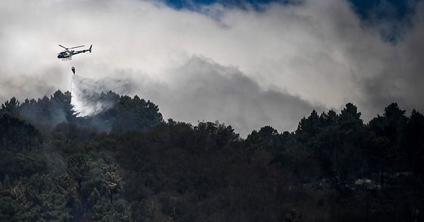 Portugal ainda devastado pelas chamas