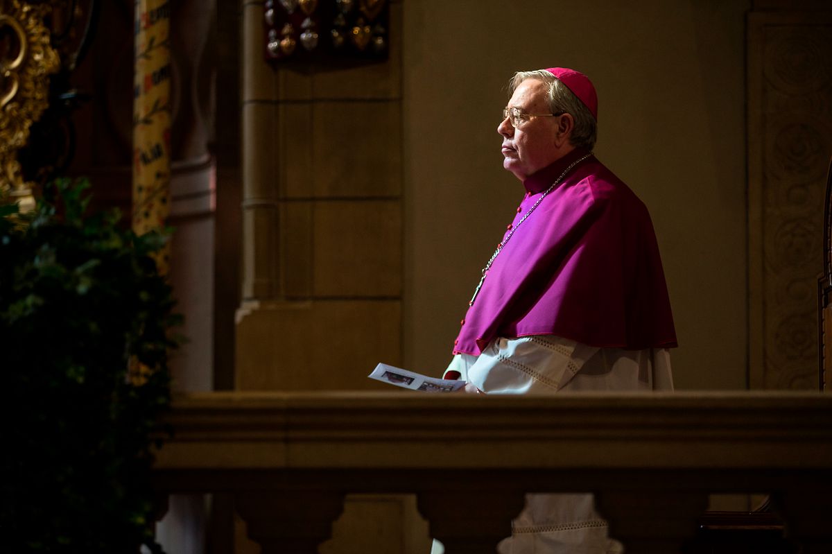 Erzbischof Jean-Claude Hollerich hat dem Pariser Erzbischof Michel Aupetit sein Bedauern und sein Mitgefühl ausgedrückt.