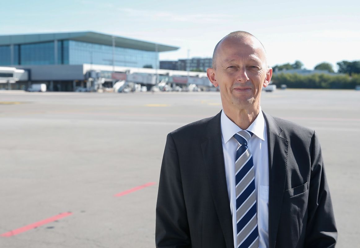 Johan Vanneste, Generaldirektor von lux-Airport, empfing Journalisten bei der Eröffnung des Terminal B.
