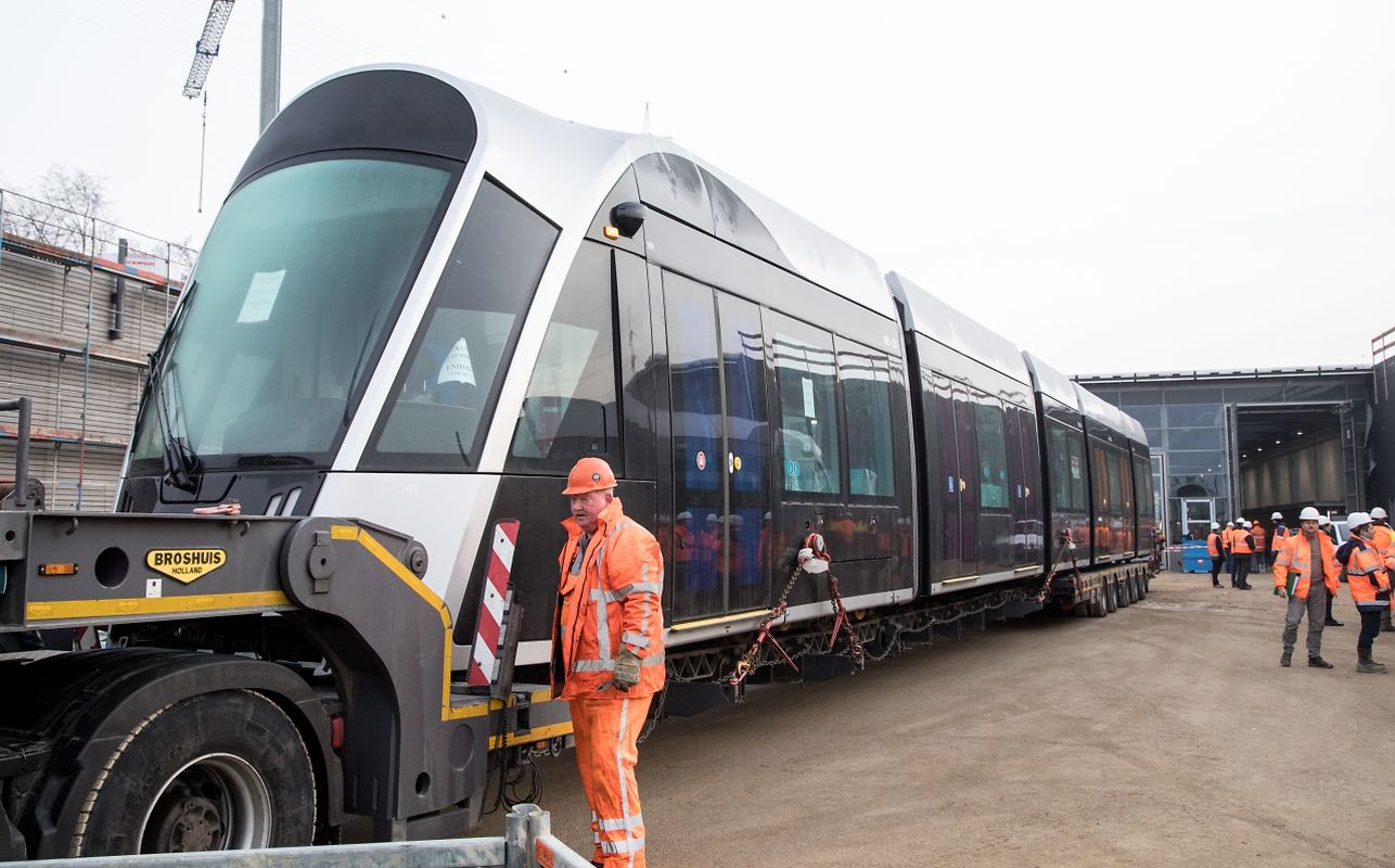 Hier ist der größere Tram-Teil - bestehend aus fünf von sieben Modulen - zu sehen.
