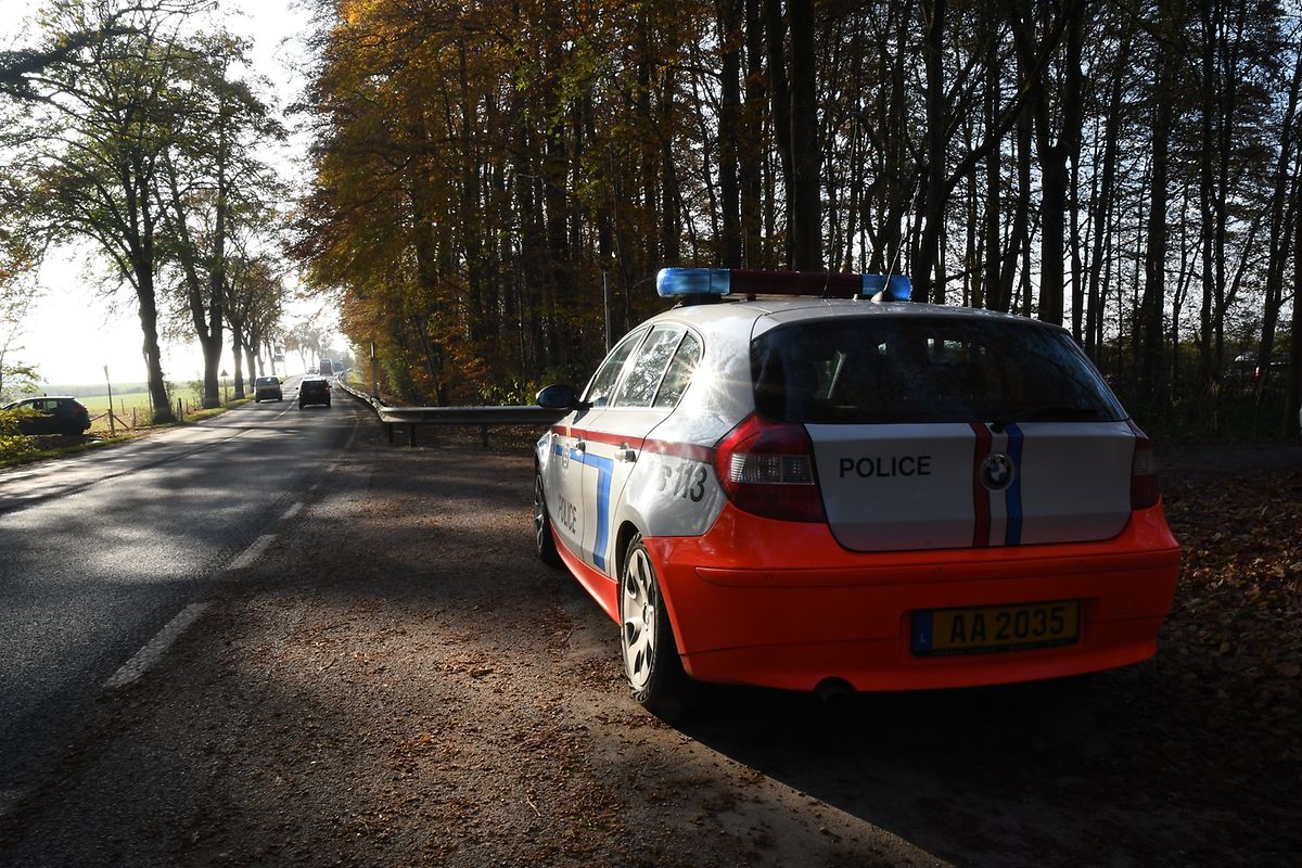 Die Polizei war am Montagvormittag mit einem Großaufgebot am Tatort im Einsatz. 