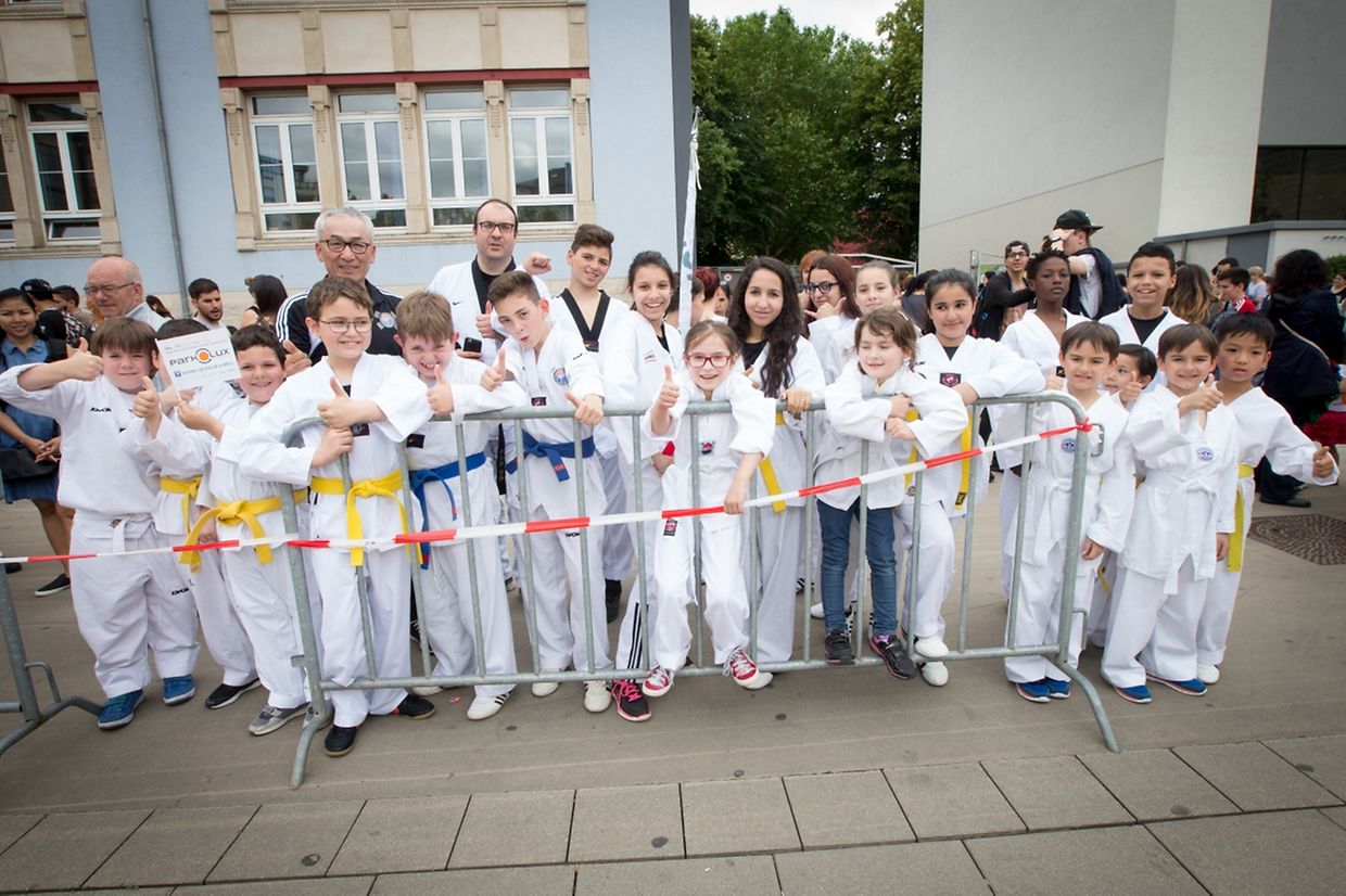 Viele Escher Vereine haben am Umzug teilgenommen.