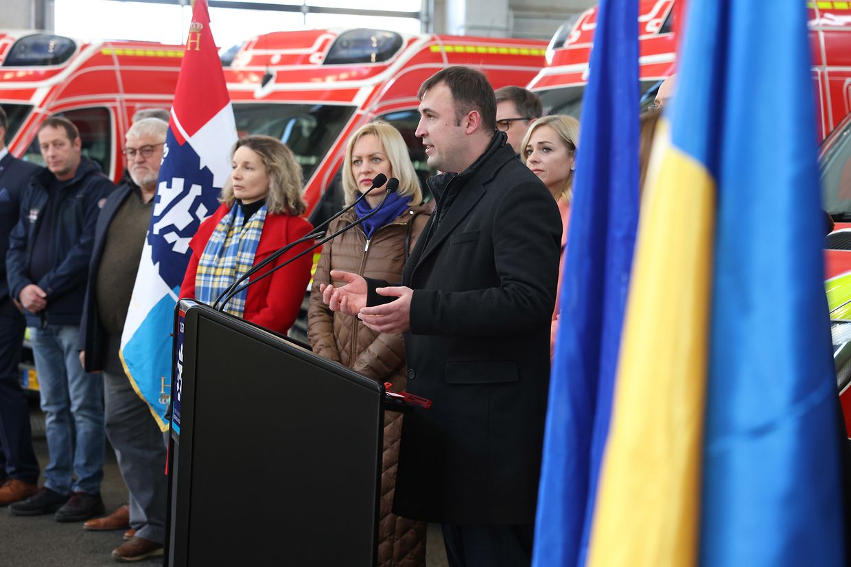 Am 15. Dezember wurden vom CGDIS acht Ambulanzen an LUkraine übergeben.