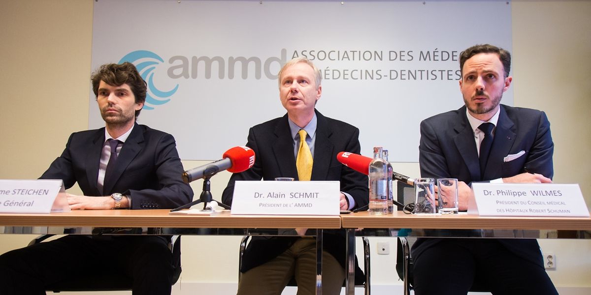 Besorgte Ärztevertreter: AMMD-Generalsekretär Guillaume Steichen, Präsident Alain Schmit, und Vorstandsmitglied Philippe Wilmes (v.l.n.r)